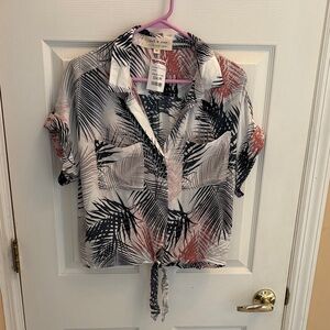 cloth & stone Black, White & Dusty Rose Tropical Button-Front Top NWT medium